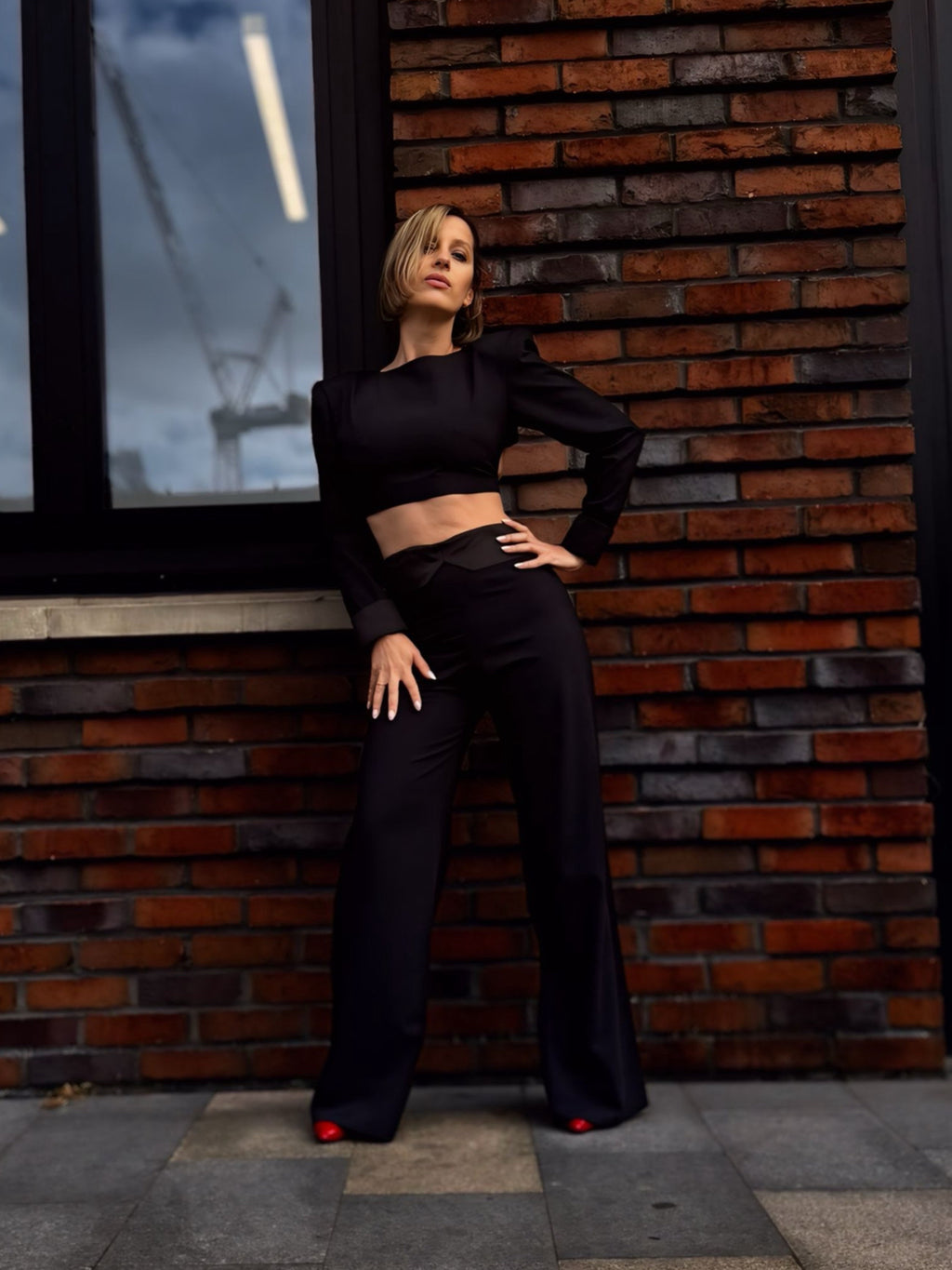 The “Girlboss” Black Trousers